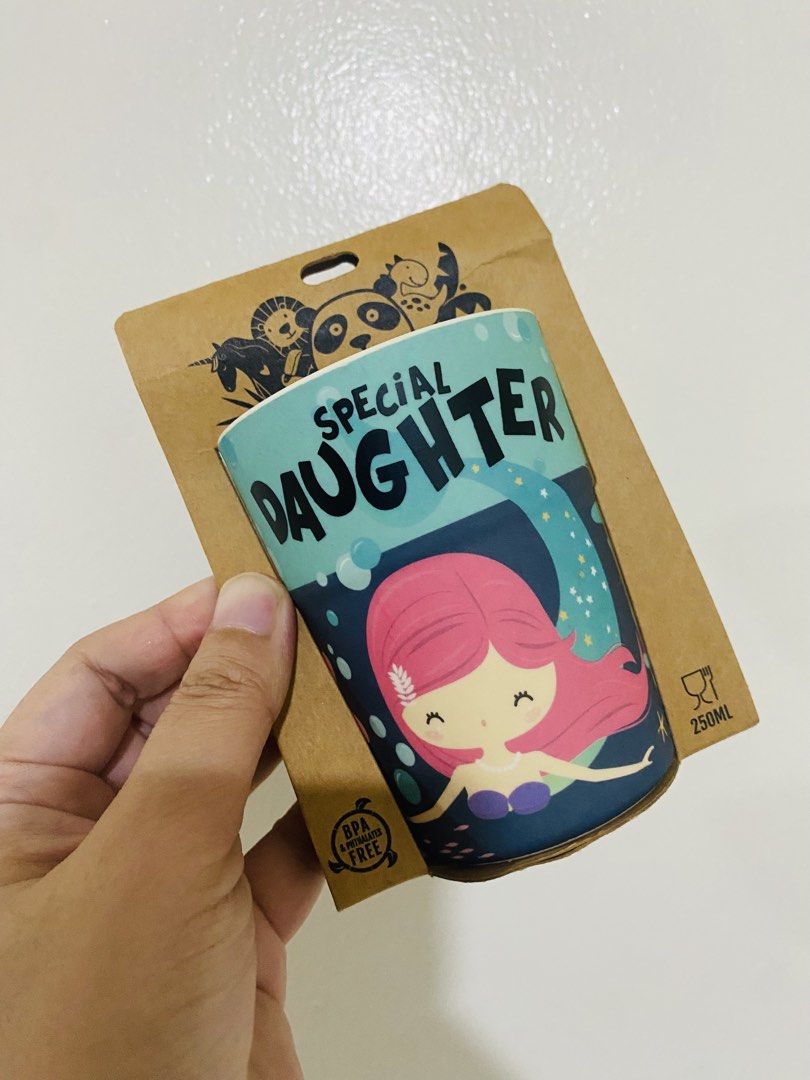Kids Cup / Toddler Cup – 250m (Category: Weaning & Toddler Feeding) located in Antipolo. Submitted by prelovedByYsabelle (Listing ID 1465983074, Image 1). Description: Brand New Toddler Cup Bought this on impulse before and totally forgot I had it 😅 Never used, just been stored. Brand new and still in great condition. Selling it since we don’t really need it anymore..