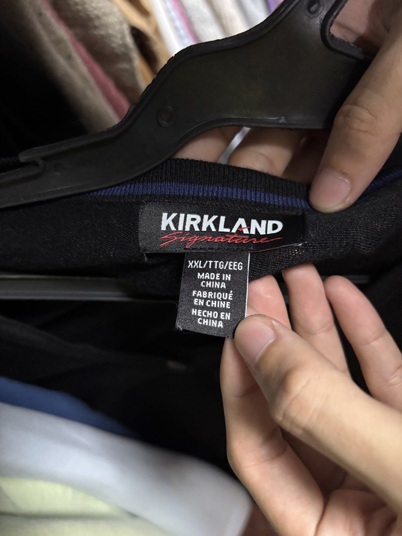 kirkland cardigan (Category: Coats, Jackets and Outerwear) located in Pila. Submitted by isabelasthriftclothes (Listing ID 1466089790, Image 2). Description: .