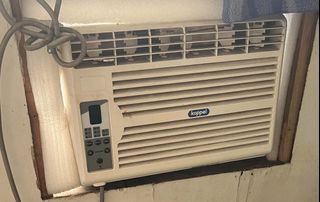 (Category: ) located in . Submitted by -vintage.shop- (Listing ID 1465979380, Image 1). Description: .
