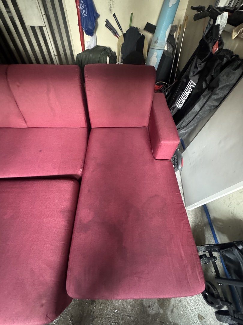 L type Sofa Bed (Category: Other Home Furniture) located in Angeles City. Submitted by cdg0511 (Listing ID 1466018219, Image 2). Description: L TYPE SOFA BED Used Brand : Mandaue Foam Walang Lubog Rfs: nagpalit ng sofa bed Fir pick up lang sa bahay Text:09158832170.