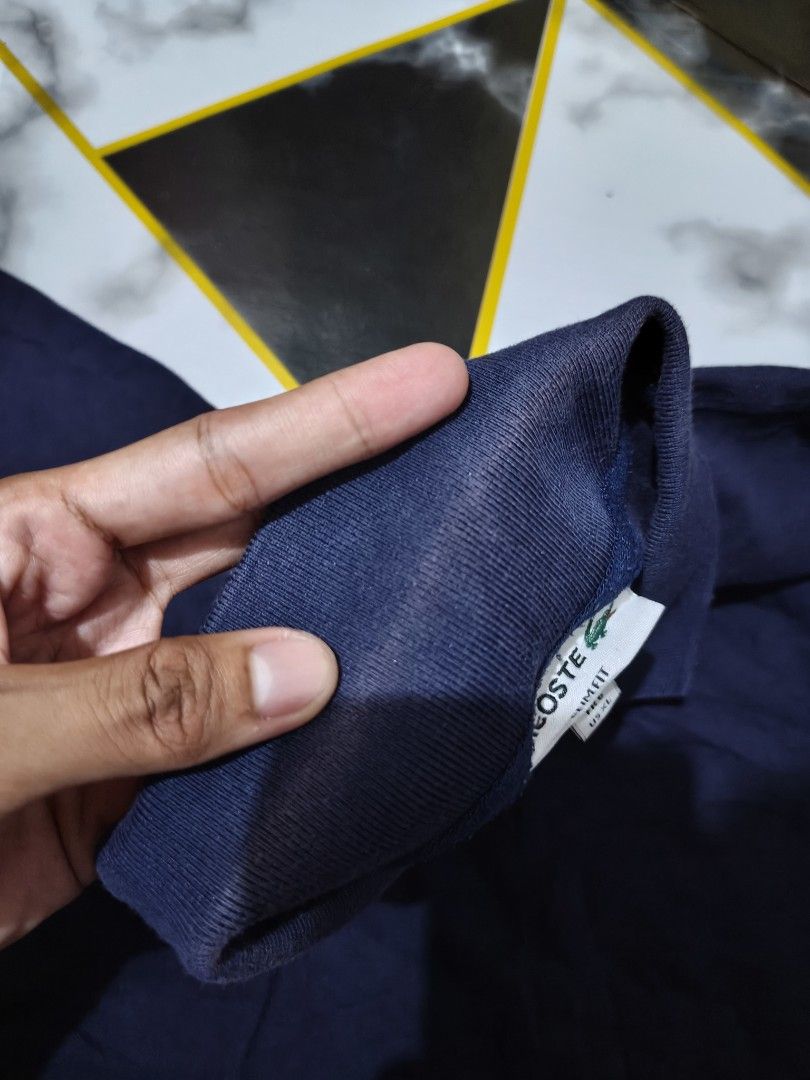 LACOSTE (Category: Tshirts & Polo Shirts ) located in Pagadian. Submitted by old_money_hits (Listing ID 1466066060, Image 3). Description: 21/27 collar line.