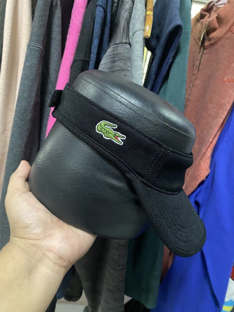 Lacoste black sun visor (Category: Announcements) located in Pozorrubio. Submitted by thrifttownph (Listing ID 1465979690, Image 3). Description: Lacoste sun visor Strapback No issues Color rate:9.5/10 Good as new condition Price:📥📨 Loc:pangasinan.
