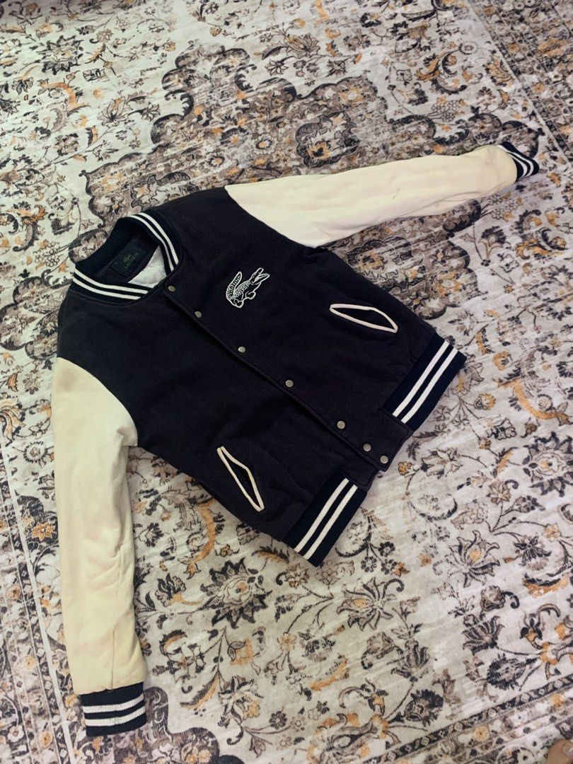 Lacoste jacket (Category: Coats, Jackets and Outerwear) located in Seri Manjung. Submitted by azman262 (Listing ID 1466002721, Image 1). Description: Masih dalam keadaan baik Pit 20 Labuh 25.