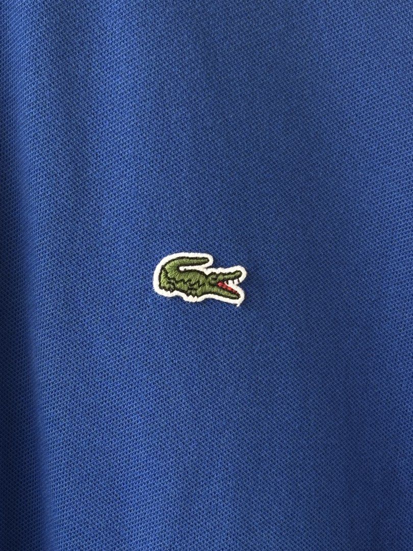 Lacoste polo shirt (Category: Tshirts & Polo Shirts ) located in Surallah. Submitted by thrifttosurvive (Listing ID 1465996281, Image 3). Description: Lacoste 🐊 - Size Medium ( 19.5/26 ) - 9.8/10 cr - Authentic - Flawless ( Like new ).