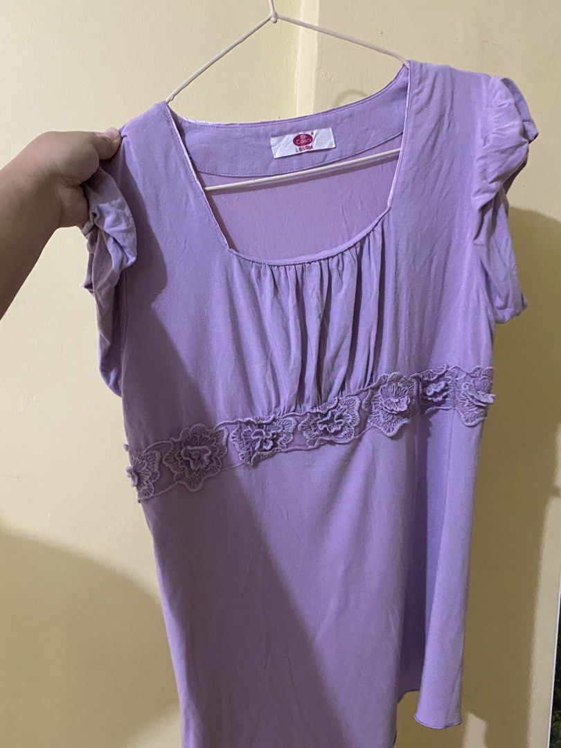 LAVENDER DAINTY COTTON TOP (Category: Others Tops) located in Dasmarinas. Submitted by hannah.oakph (Listing ID 1466018306, Image 3). Description: med to large.