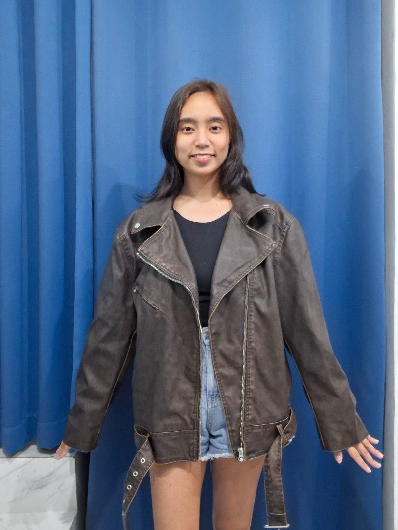 H&M Leather Jacket (Category: Coats, Jackets and Outerwear) located in Quezon City. Submitted by clairy_fairy (Listing ID 1466154152, Image 2). Description: .
