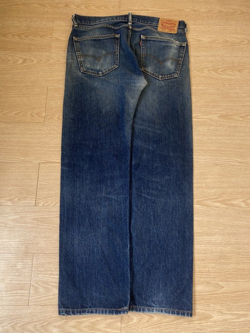 LEVIS 505 JEANS (Category: Jeans) located in Santa Rosa. Submitted by looted_thrifts (Listing ID 1466058972, Image 1). Description: LEVIS 505 - VERY GOOD CONDITION - WAIST: 36 - LENGTH: 44 - THIGH: 13 - HEM: 9 - ISSUE: MINIMAL DISTRESS AND SIGN OF USAGE 📍LOCATION: SANTA ROSA LAGUNA UNLI VOUCH/VC FOR SAFETY.