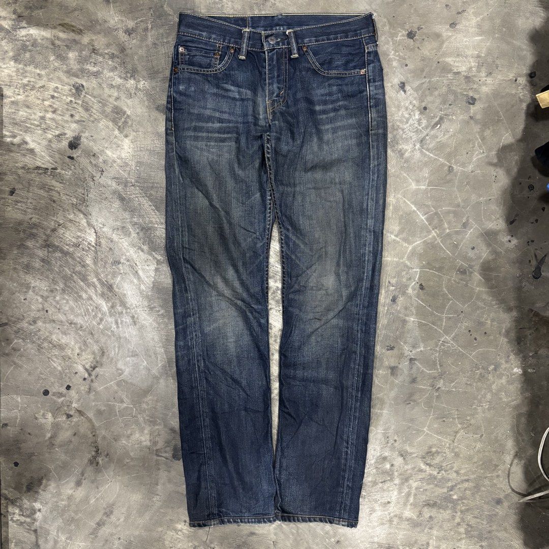 Levi’s 511 (Category: Jeans) located in General Santos City (Dadiangas). Submitted by rags2reviveph (Listing ID 1466075351, Image 3). Description: Levi’s 511 W28 L32 on tag best fit for 28 to 30 waistline full length 38 inseam 29 thigh 10.5 leg opening 6.5 Excellent.