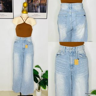 (Category: ) located in . Submitted by bengirlclothing (Listing ID 1466001575, Image 1). Description: .