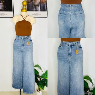 (Category: ) located in . Submitted by bengirlclothing (Listing ID 1466120095, Image 1). Description: .
