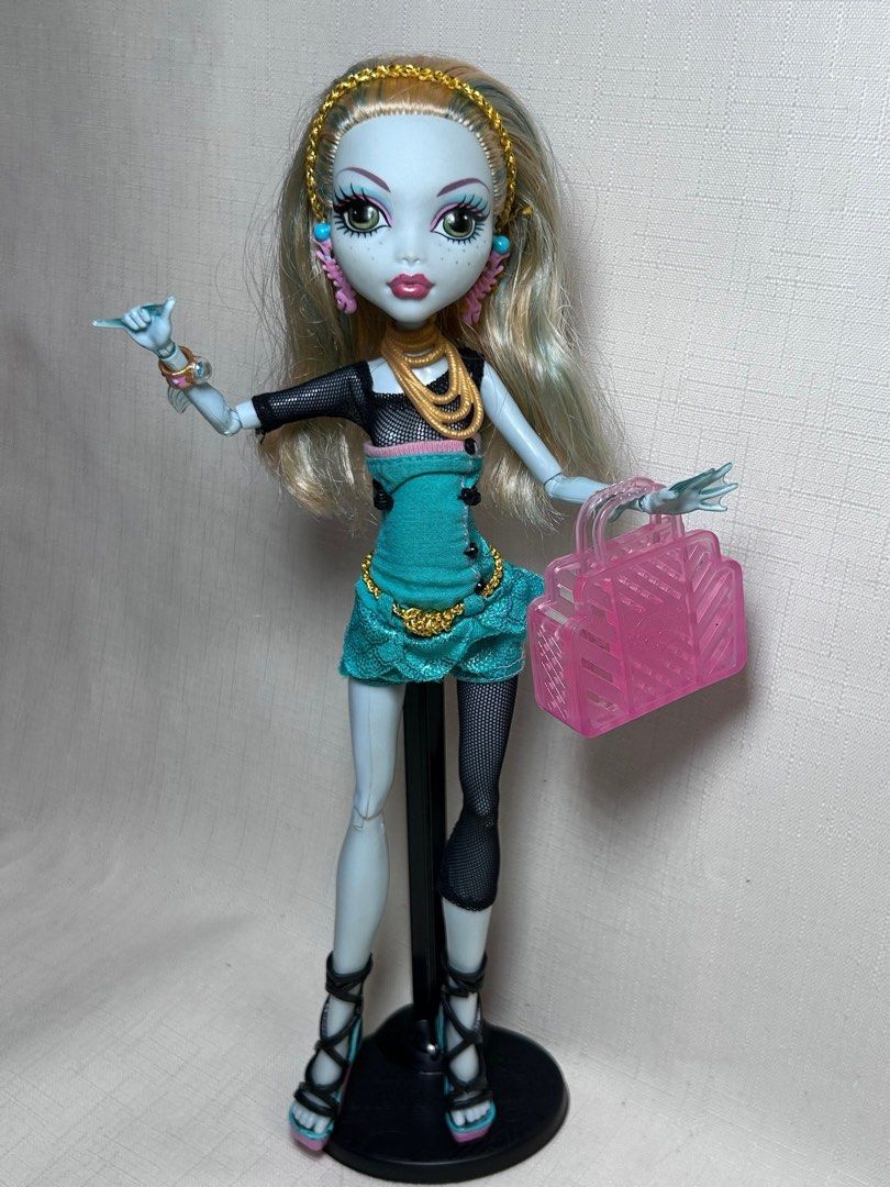 Looking for monster high lagoona schools out clothes (Category: Babies & Kids Fashion) located in Manila. Submitted by lawrence121705 (Listing ID 1466079319, Image 1). Description: .