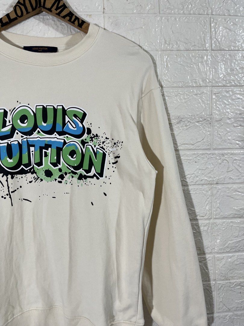 louis vuitton graffiti cream sweater (Category: Coats, Jackets and Outerwear) located in Manila. Submitted by lloydiemmfmannn (Listing ID 1466060805, Image 3). Description: louis vuitton graffiti sweater sz XS on tag fits S w19 l25.5 flaws: pasay location.