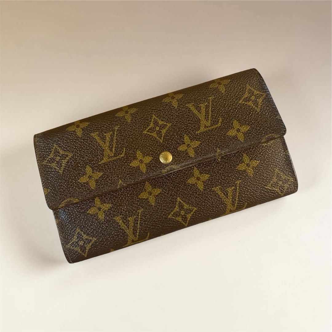 Louis Vuitton Monogram Canvas Long Wallet (Category: Luxury Bags & Wallets) located in Manila. Submitted by attypreciousyzncpa (Listing ID 1466150155, Image 1). Description: - Authentic Louis Vuitton long wallet in classic brown monogram coated canvas - Features a secure gold-tone snap closure and structured flap design - Spacious interior to neatly hold your cards and cash - Well-maintained exterior grain with clean corners - Sturdy snap hardwar