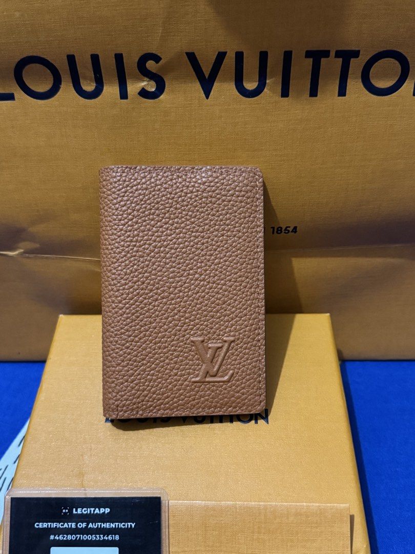 Louis Vuitton Pocket Organizer (Category: Luxury Bags & Wallets) located in San Juan City. Submitted by owluxxx (Listing ID 1466032753, Image 2). Description: Louis Vuitton Pocket Organizer Unused With Card Slot Fresh No Flaws Super Ganda ng leather Guaranteed Authentic/Original 💯 W/ COA ✅ Loc: Sta. Mesa 📍 Inclusion: Box , Dustbag & COA .