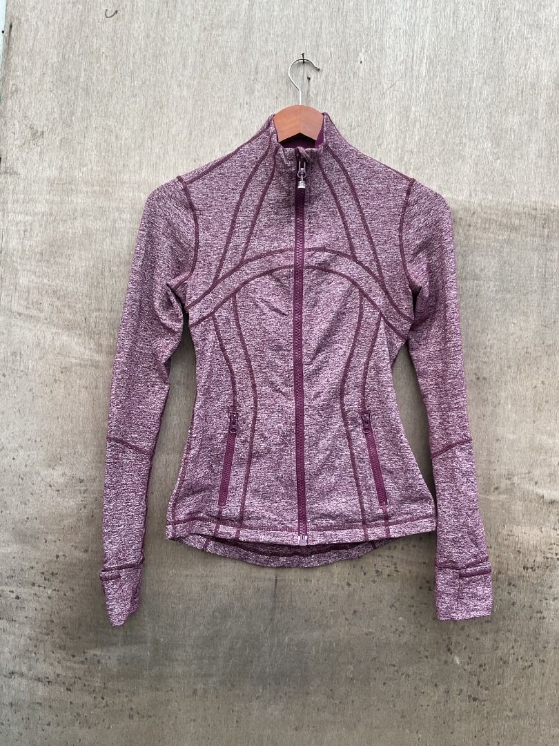 Lululemon Define Jacket Maroon Heathered Full Zip (Category: Coats, Jackets and Outerwear) located in Talisay. Submitted by justindanielle17 (Listing ID 1466033489, Image 1). Description: -Authentic -15 x 23 inches in dimensions -Excellent condition -9.8/10 Color rate -Dot Size 4 -Brand: Lululemon - Style: Define Jacket - Color: Heathered Maroon - Fit: Form-fitting silhouette with flattering contoured panel stitching - Features: Full-zip front, s