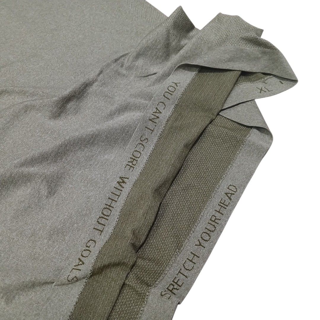 Lululemon Evolution Short Sleeve Polo (Category: Tshirts & Polo Shirts ) located in Iloilo. Submitted by wearmovement.ilo (Listing ID 1466093826, Image 2). Description: lululemon Evolution Short Sleeve Polo Shirt Olive Green Color Rate 10/10 Size XL Men's Dimensions 24 Width x 30 Length Good as New Condition / sweat-wicking 4 Way Stretch Fabric DM 📩📩📩 _______Disclaimer________ All brand names and trademarks belong to their respective owners an