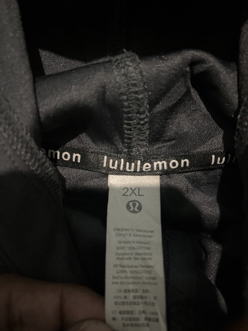 LULULEMON HOODIE (Category: Others Tops) located in Valencia. Submitted by hunterxthrifter (Listing ID 1466135204, Image 3). Description: GOOD ASNEW NO ISSUE SIZE XL W-23 L-25.