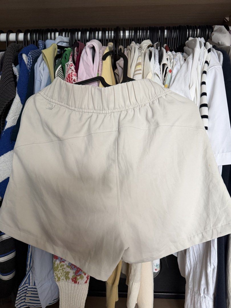 Lululemon Shorts (Category: Activewear) located in Quezon City. Submitted by _cjbarrera (Listing ID 1465956774, Image 2). Description: With flaw see photo minimal lint & stain hence selling low.