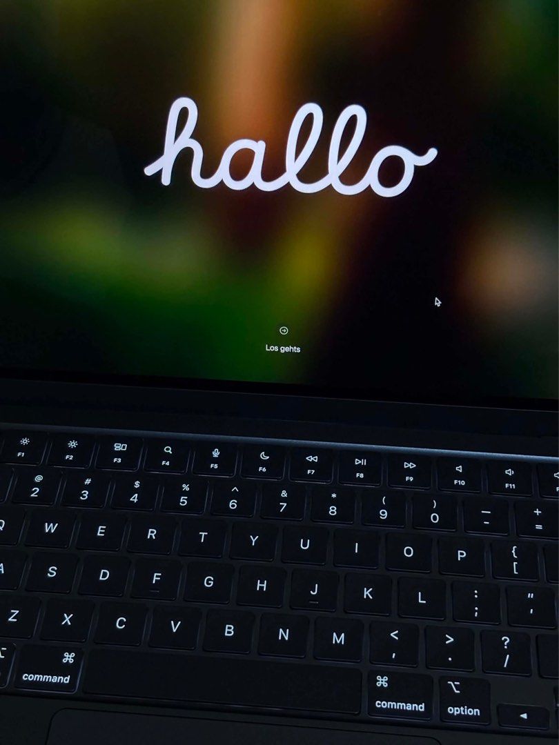 Macbook Air M2 (Category: Laptops & Notebooks) located in Pasig City. Submitted by yawdid (Listing ID 1465980824, Image 3). Description: WTS/ LFB Macbook Air 13inch 16GB Memory 256gb Storage Normal Battery Condition Maximum Capacity: 98% Date of Purchase: May 2025 Used but in very good condition/ Lady Owned Asking price: 49,900 (slightly nego) Location: Pasig City Meetup within pasig, BGC, megamall MOP: Bank transfer/ GCash.