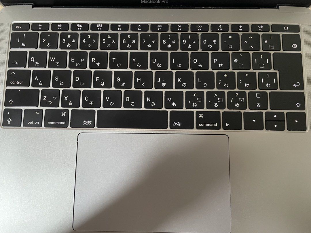 MacBook Pro 13-inch 2017 Intel Core i5 8GB RAM (Category: Laptops & Notebooks) located in Quezon City. Submitted by kimb12 (Listing ID 1466125032, Image 3). Description: - Model: MacBook Pro 13-inch (2017) - OS: macOS Catalina (v10.15.7) - Processor: 2.3 GHz Dual-Core Intel Core i5 - Memory: 8 GB 2133 MHz LPDDR3 - Graphics: Intel Iris Plus Graphics 640 (1536 MB) - Keyboard: Japanese layout - Ports: 2x Thunderbolt 3 ports *needs to be plugged to c