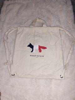 (Category: ) located in . Submitted by thrifted-sheila04 (Listing ID 1466155346, Image 1). Description: .