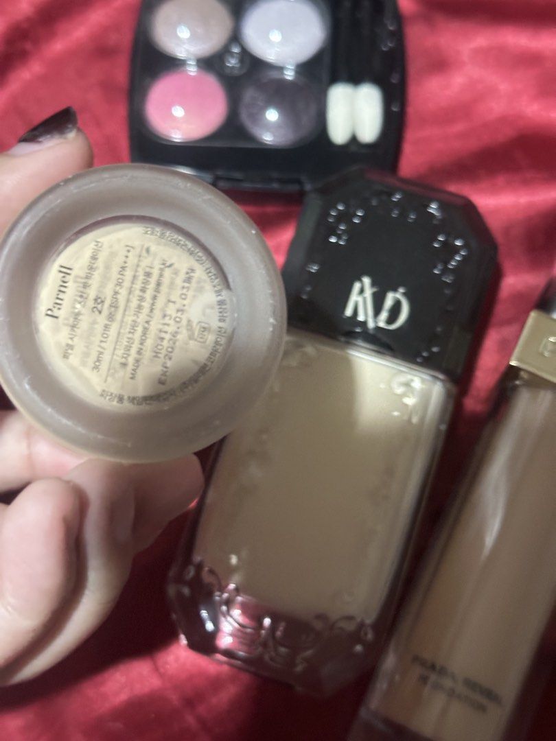 Makeup Bundle Parnell KVD Prada Chanel Palette (Category: Makeup) located in Quezon City. Submitted by vespera13 (Listing ID 1466032738, Image 2). Description: - Authentic makeup bundle featuring a mix of luxury and K-beauty items - Parnell Cica Sin Fit Foundation (Shade 2) - full/near-full - KVD Good Apple Full-Coverage Serum Foundation (Light) - full/near-full - Prada Reveal Foundation - full/near-full - Chanel Eyeshadow Quad Palette (includes 