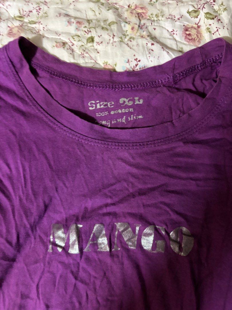 Mango Long and Slim Top (Category: Blouses) located in Muntinlupa City. Submitted by herellas0504 (Listing ID 1466115231, Image 3). Description: Mango Long and Slim Top Mine: ₱20 —————— med-large no issue (need to iron).