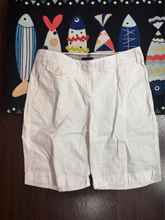 (Category: ) located in . Submitted by urbanwear (Listing ID 1466081965, Image 1). Description: .