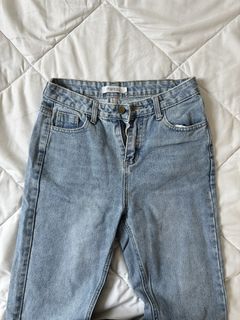 (Category: ) located in . Submitted by walkw1thstyle (Listing ID 1466049871, Image 1). Description: .