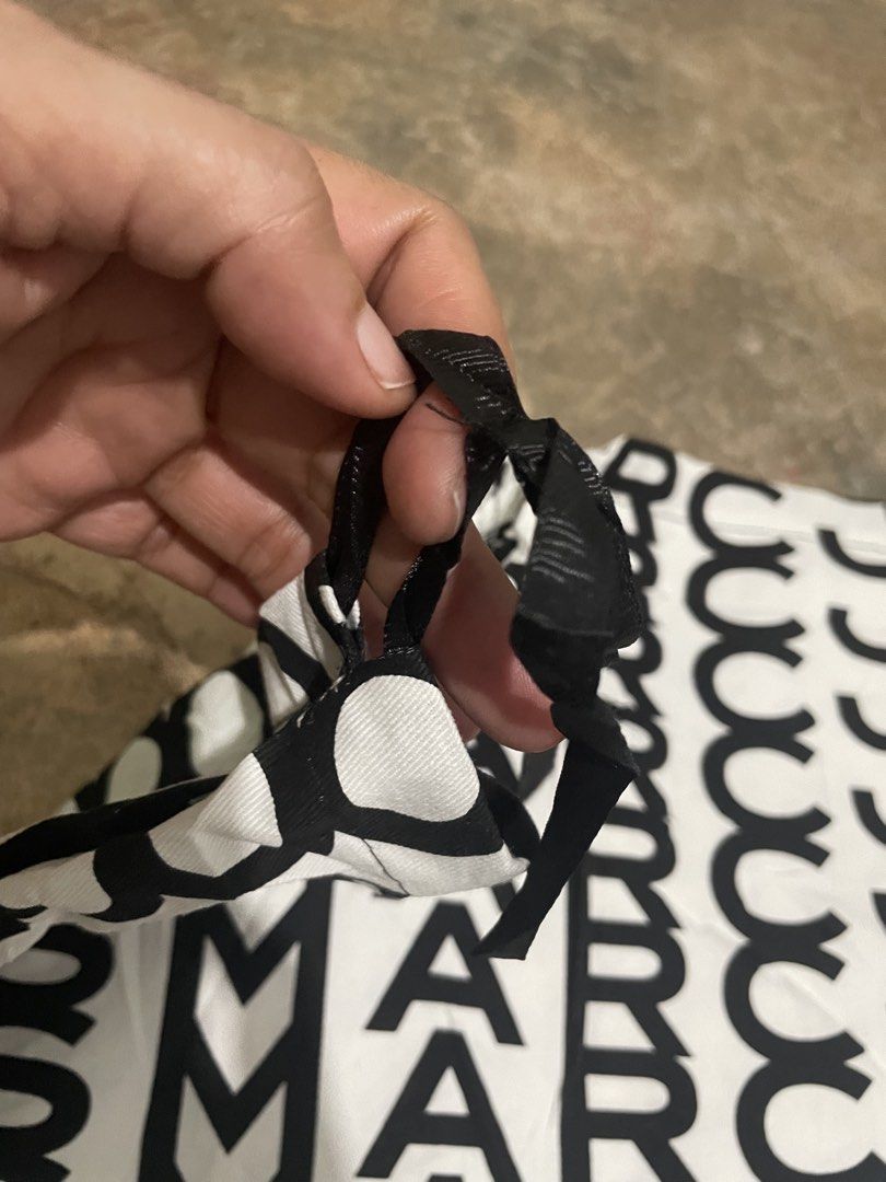 Marc Jacobs dust bag (Category: Looking For) located in Davao. Submitted by mj_designervintagecurator (Listing ID 1465970183, Image 3). Description: 📌size 19 width / 20 length inches no wash tag.