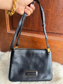 (Category: ) located in . Submitted by luxe_chic (Listing ID 1466121457, Image 1). Description: .