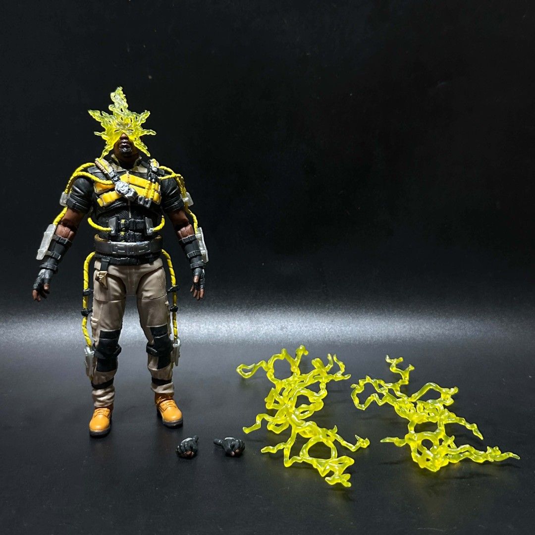 Marvel Legends Electro (Category: Action & Battle Toys) located in Caloocan City. Submitted by wip_toy_store (Listing ID 1465999334, Image 1). Description: complete no box.