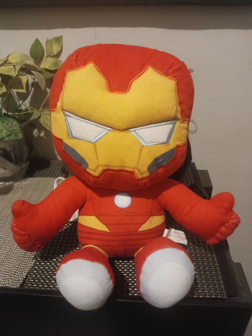 Marvel Superheroes Bundle set Plush 🌟‼️ (Category: Plushies & Soft Toys) located in Manila. Submitted by petestone (Listing ID 1466067106, Image 2). Description: Marvel Superheroes PLUSHIES 🌟‼️ Set Bundle ‼️ 🌟Ironman 🌟Captain America 🌟Hulk for only 500.