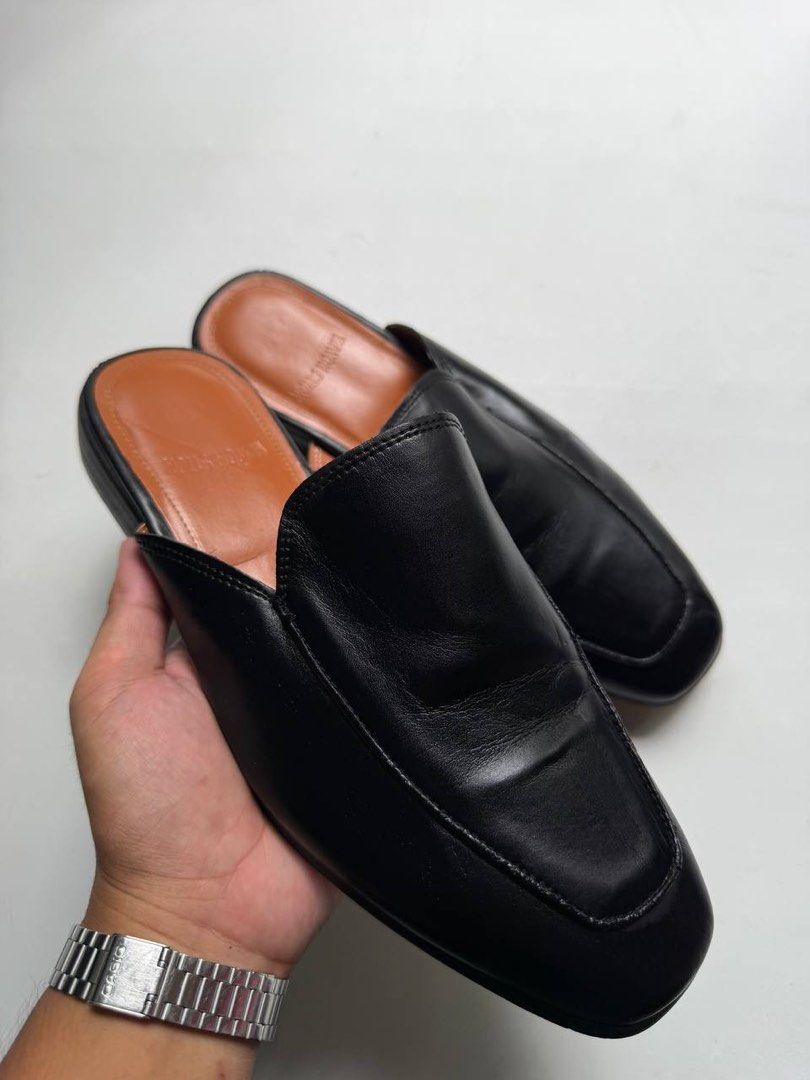 Match Sticks Mules (Category: Casual Shoes) located in Cagayan de Oro. Submitted by thrift_crate.ph (Listing ID 1466029499, Image 3). Description: ᴍᴀᴛᴄʜ sᴛɪᴄᴋs ᴍᴜʟᴇs 𝟾ᴜs / 𝟸𝟼ᴄᴍ 𝐒𝐢𝐳𝐞: 8US / 26cm 𝐂𝐨𝐧𝐝𝐢𝐭𝐢𝐨𝐧 𝐫𝐚𝐭𝐞: 10/10 𝐂𝐨𝐥𝐨𝐫 𝐫𝐚𝐭𝐞: 10/10 Issue/s: NO ISSUES.