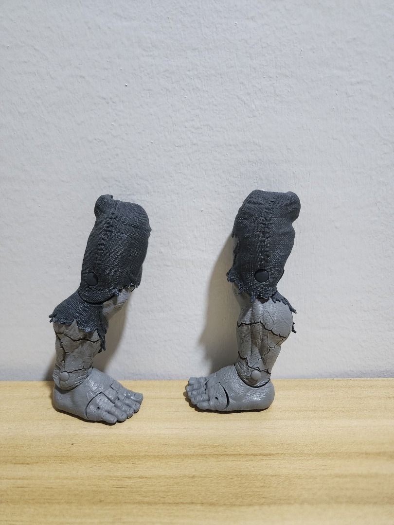 McFarlane DC Multiverse BAF - Arkham Citry Solomon Grundy Legs - Black & White Version (Category: Figurines & Statues) located in Manila. Submitted by system_red_zero (Listing ID 1466108809, Image 1). Description: McFarlane DC Multiverse BAF - Arkham Citry Solomon Grundy Legs - Black & White Version - Leg parts never bended or moved or displayed - No packaging included - Legs only - WYSIWYG STRICTLY MEET UP AND CASH PAYMENT ONLY Meetup Locations: