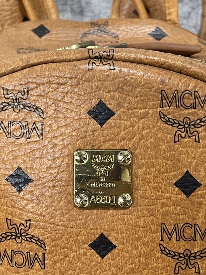 mcm backpack (Category: Looking For) located in Calamba. Submitted by thriftingoverload (Listing ID 1466080097, Image 2). Description: plus shipping fee.