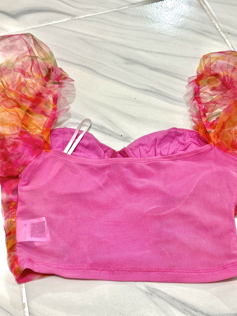 Mesh sleeves Floral Bustier Top (Category: Blouses) located in Bulacan. Submitted by archivesbyjanine (Listing ID 1466041451, Image 3). Description: .
