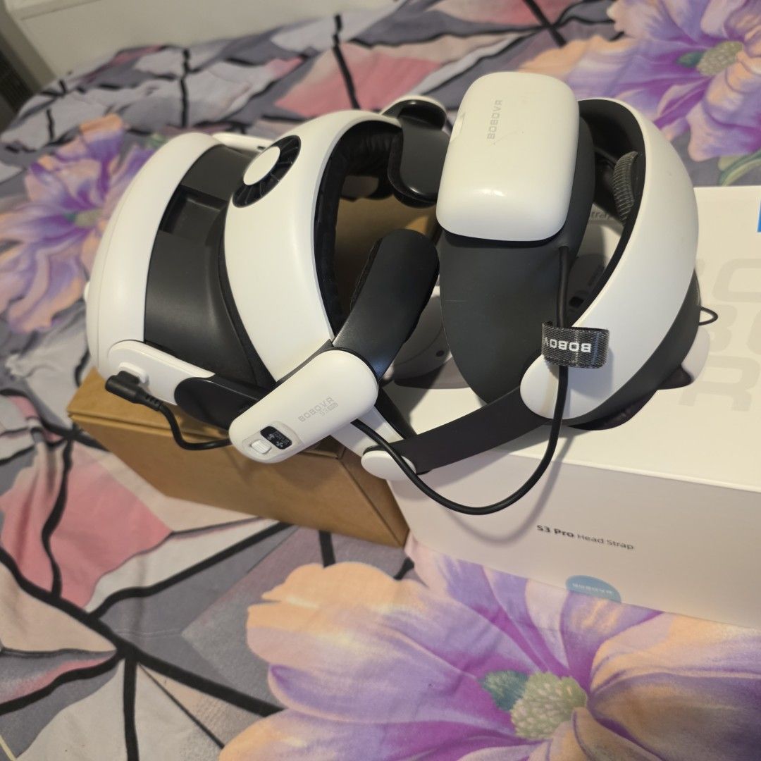 Meta Quest 3 VR Headset (512GB Storage / 8GB RAM) (Category: Others) located in Manila. Submitted by olivertorr68046 (Listing ID 1466044006, Image 2). Description: Meta Quest 3 VR Headset (512GB Storage / 8GB RAM) + Free BOBOVR Battery Strap Upgrade Price: ₱34,000 PHP (Slightly Negotiable) Condition: Excellent / Very Clean (6 months of careful, light use) Location: Parañaque Area What’s Included: • Meta Quest 3 VR Headset (512GB) SET • Upgrade: B
