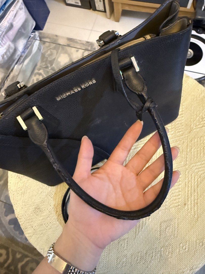 Michael Kors Satchel Bag (Category: Shoulder Bags) located in Makati City. Submitted by martina.declutters (Listing ID 1465983141, Image 3). Description: Negotiable.