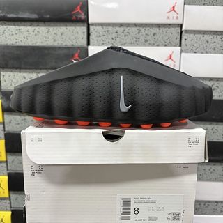 (Category: ) located in . Submitted by pickplanet_sneaker_shirt (Listing ID 1466063191, Image 1). Description: .