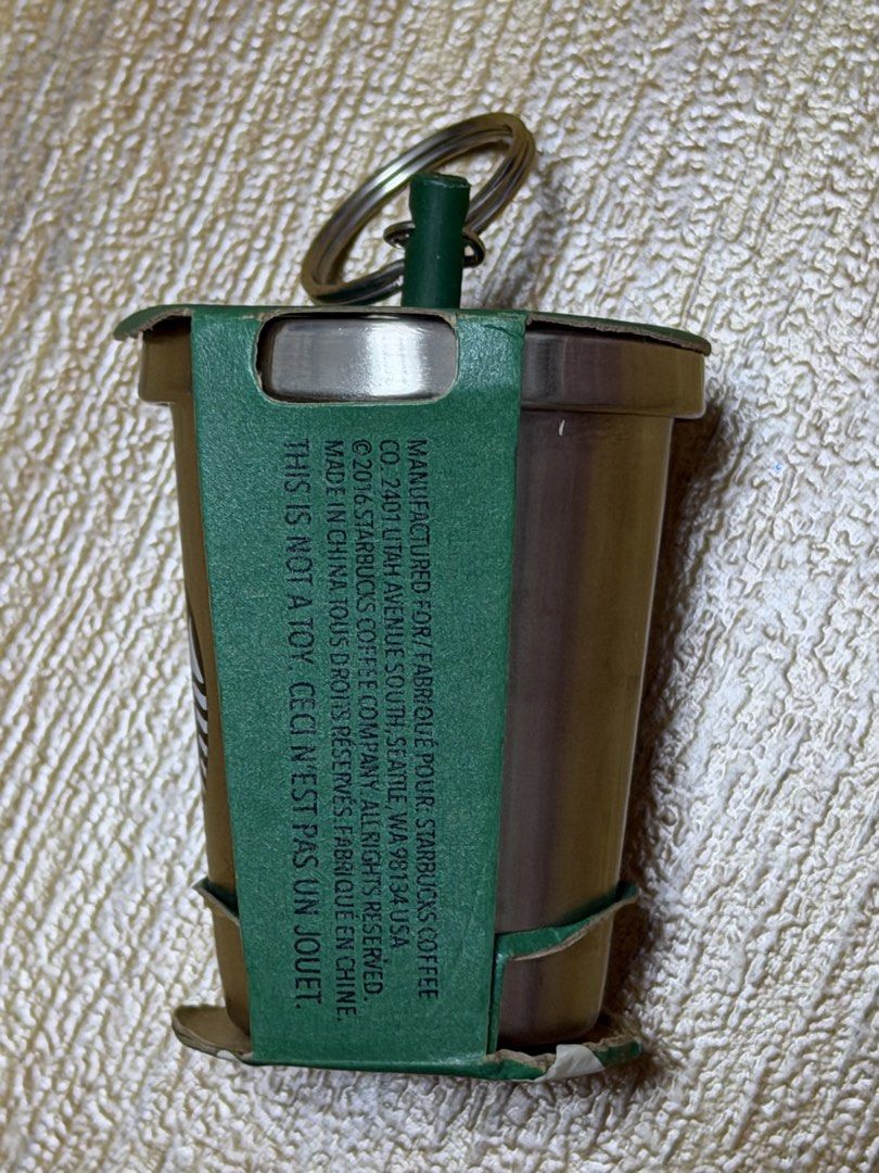 miniature Starbucks cold cup keychain (Category: Vintage Collectibles) located in Bacolod City. Submitted by quickocean-c957 (Listing ID 1466074083, Image 3). Description: .