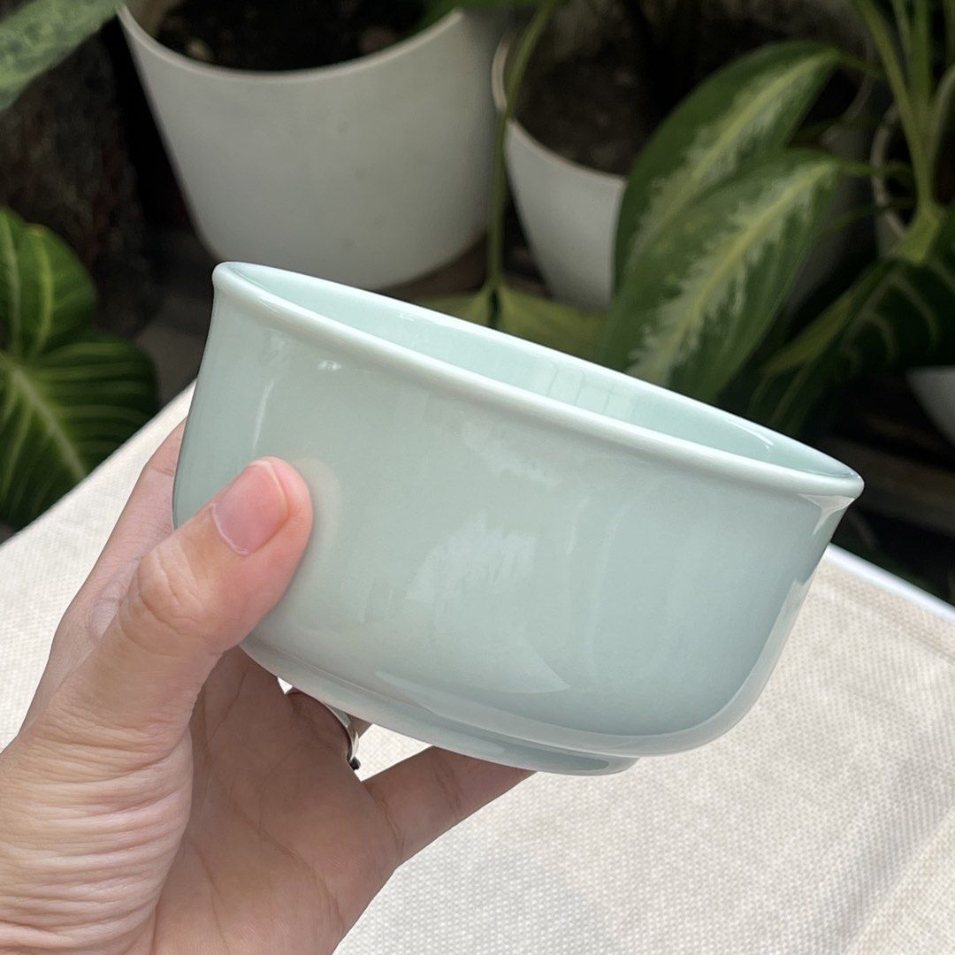 Minimalist Light Mint Green Ceramic Bowl (Category: Food Organization & Storage) located in Davao. Submitted by lili.enne (Listing ID 1466086971, Image 3). Description: .