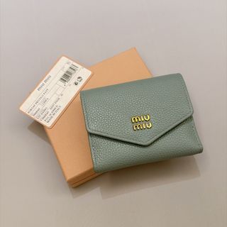 由 five3312_ (刊登 ID 1466142527，圖片 1) 提交，位於 的 (類別：)，說明：。