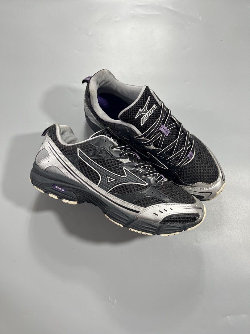 MIZUNO MXR MILLENNIUM (Category: Sneakers) located in Pagadian. Submitted by criss_johnn (Listing ID 1465957832, Image 1). Description: MIZUNO MXR MILLENNIUM 10 us 43 eur 28 cm Excellent to as new Thrifted pair Authentic No issue -Solid nito pang porma and your daily activity mga boss✨ ₱1499 shipped✈️ (NEGO BASTA SURE BUYER).