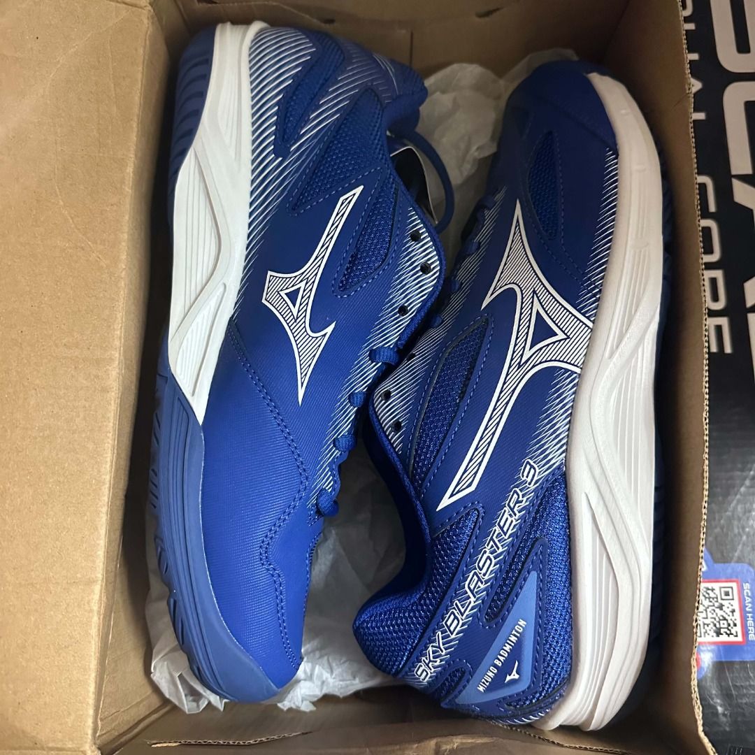 Mizuno Sky Blaster 3 Badminton Shoes Size 9 (Category: Other Sports Equipment and Supplies) located in Pasig City. Submitted by sriplace (Listing ID 1466026929, Image 3). Description: Mizuno Sky Blaster 3 Badminton Shoes Unisex damaged Box srp: 4765 71GA23******.