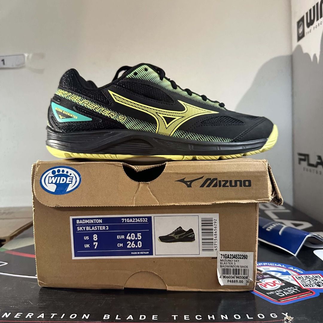 Mizuno Sky Blaster 3 Badminton Shoes Size 8 (Category: Other Sports Equipment and Supplies) located in Pasig City. Submitted by sriplace (Listing ID 1466029310, Image 2). Description: Mizuno Sky Blaster 3 Badminton Shoes UNISEX DAMAGED BOX SRP: 4889 71GA234532260.
