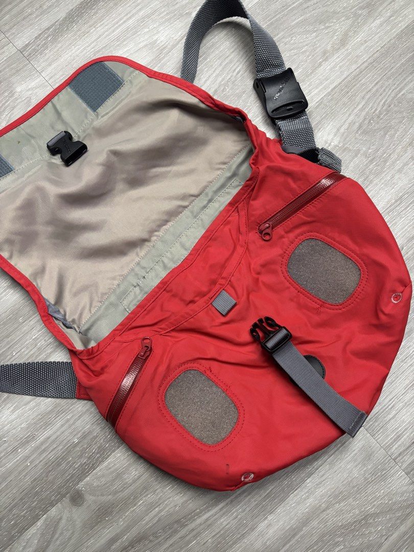 Montbell Bernina Flap Shoulder Bag (Category: Sling Bags) located in Pagadian. Submitted by afterwearph (Listing ID 1466076445, Image 2). Description: - Brand/Model: Authentic Mont-bell messenger bag - Color: Bright red with an adjustable grey shoulder strap - Material: Durable nylon (Made in Vietnam) - Closure: Secure buckle fastening and velcro panels - Storage: Main compartment with a zippered interior pocket and key clip - Medium size, which 