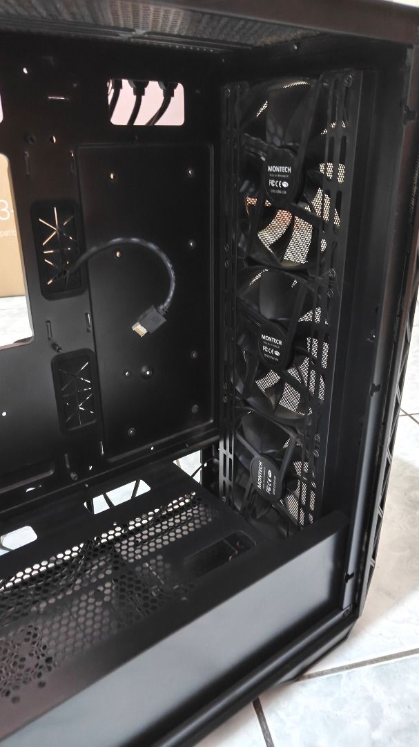 Montech Air 903 Base e-atx mid tower PC Case (Category: Desktops) located in Balanga. Submitted by dwardaguilar (Listing ID 1465965303, Image 3). Description: Location: Meetup sa Balanga City, Bataan or pwede pickup sa bahay ko. Montech Air 903 Base PC Case Kumpleto po lahat. Manual, screws at tatlong 140mm montech fans. No dents or scratches on all sides. Nilinis ko na po yung loob. RFS: downsize to Lian Li Dan A3. You can also visit my carousel