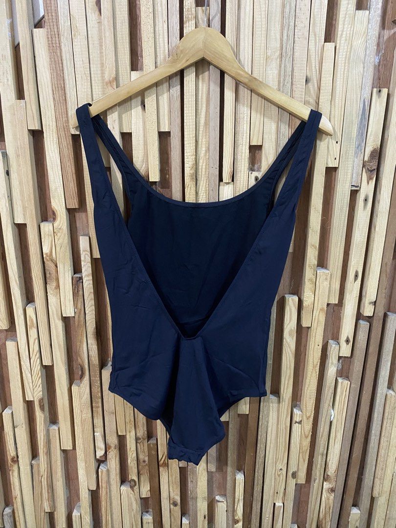 Moschino Logo Swimsuit (Category: Bikinis & Swimsuits) located in Mabalacat. Submitted by calmrabbit.ae2127 (Listing ID 1466064960, Image 3). Description: .