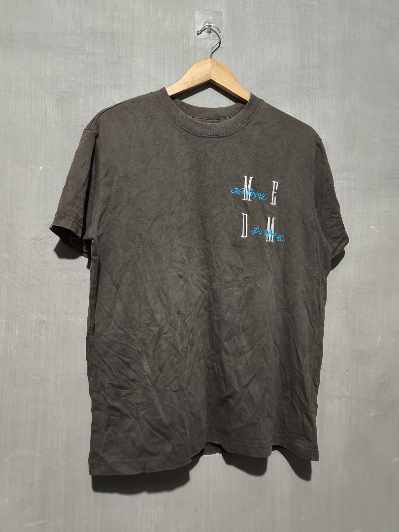 MR ENJOY DA MONEY (Category: Tshirts & Polo Shirts ) located in Pandi. Submitted by rhaine.2zz (Listing ID 1466118796, Image 1). Description: MR ENJOY DA MONEY EXCELLENT CONDITION TIGHT NECKLINE SOLID COLORWAY NO ISSUE 22/27 SMALL ON TAG 9.8/10 COLOR RATE 📩📩📩.